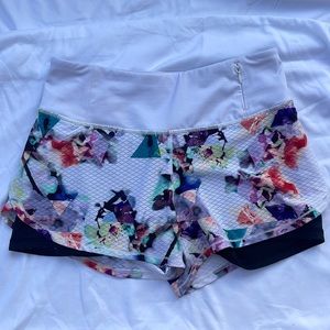 Shorts, size small, super cute and soft.